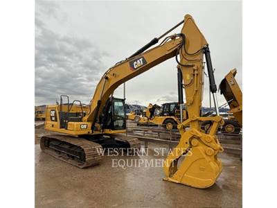 Caterpillar 320 Excavator