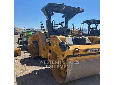 Caterpillar CB64 Smooth Drum Roller Compactor