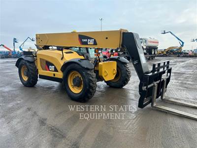Caterpillar TL943C Telehandler