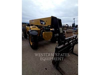 Caterpillar TL943C Telehandler