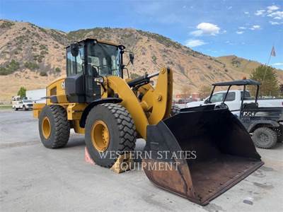 Caterpillar 938M Wheel Loader