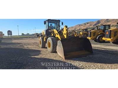Caterpillar 938M Wheel Loader