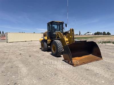 Caterpillar 938M Wheel Loader