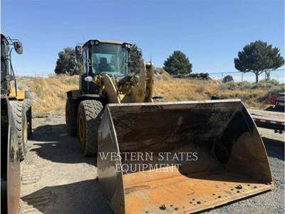 Caterpillar 938M Wheel Loader