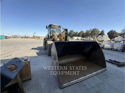 Caterpillar 938M Wheel Loader