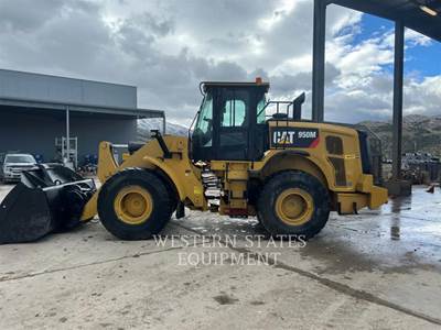 Caterpillar 950M Wheel Loader