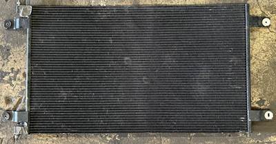 Kenworth T680 A/C Condenser