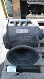 Freightliner Columbia Air Cleaner / Air Filter Housing