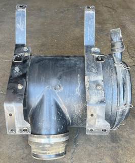Peterbilt 320 Air Cleaner / Air Filter Housing