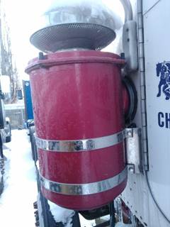 Peterbilt 379 Left Air Cleaner / Air Filter Housing