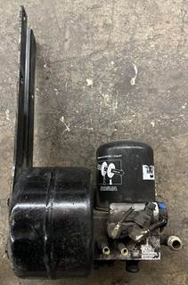 Kenworth T880 Air Dryer