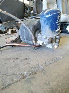 Peterbilt 389 Air Dryer