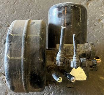 Peterbilt 579 Air Dryer