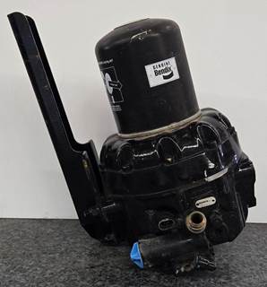 Bendix Air drier Good/used condition. See pictures.
S/N: 432 475 101 0