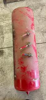 Peterbilt 335 Air Tank