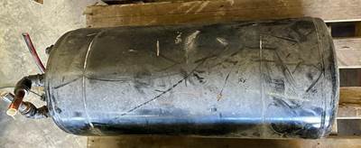 Peterbilt 579 Air Tank