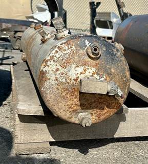 Air Tank
52.5 x 9" weld to weld
2 ports on one end and 1 port on the other
7