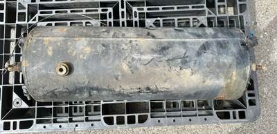 Volvo VNL Air Tank for a Volvo Truck VNL