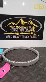 ABS Tone Ring new oldstock
3237-J-1050 / 6-94 