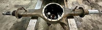 Detroit DART 40.0-4 HT Front Axle Housing for a Freightliner Cascadia