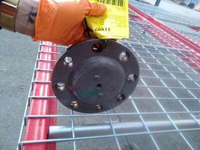 Eaton 579 Axle Shaft for a Peterbilt 579