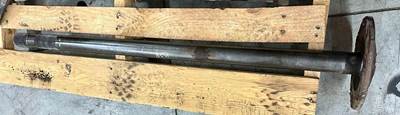 Meritor COLUMBIA Axle Shaft for a Freightliner COLUMBIA