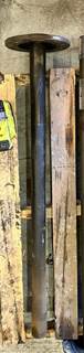 Used Eaton Axle shaft
Length: 41.37"
Flange: 8 1/4”
8 Straight with 5/8" hole
36