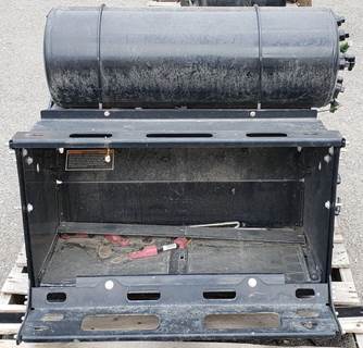 Kenworth T680 Battery Box