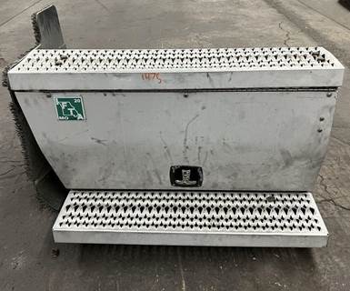 Peterbilt 387 Battery Box