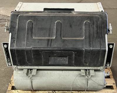 Peterbilt 579 Battery Box