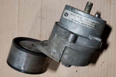 Kenworth T680 Belt Tensioner