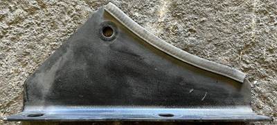 Kenworth Right Bracket for a Kenworth T660