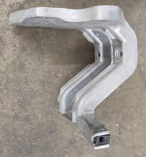 Kenworth T680 Bracket
