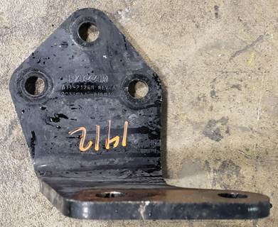 Kenworth T680 Bracket
