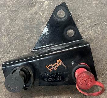 Kenworth T680 Bracket