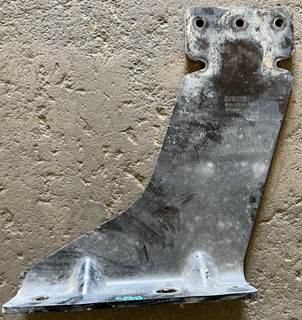 Kenworth T680 Right Bracket