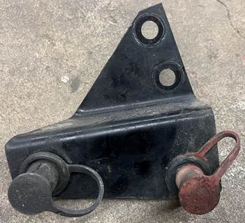 Kenworth T800 Bracket for a Kenworth T8 Series