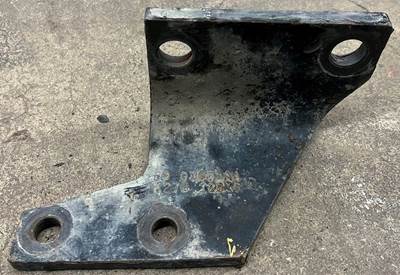 Kenworth T800 Right Bracket