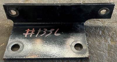 Kenworth T800 Left Bracket for a Kenworth T8 Series