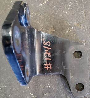 Kenworth T880 Right Bracket