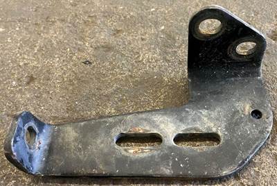 Kenworth Right Bracket for a Kenworth W900L