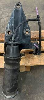 Peterbilt 387 Bracket