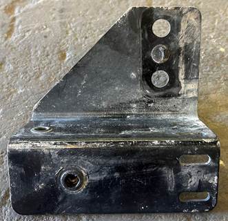 Peterbilt 389 Bracket