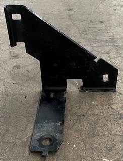 Peterbilt 567 Bracket