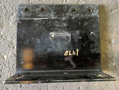 Peterbilt 579 Bracket