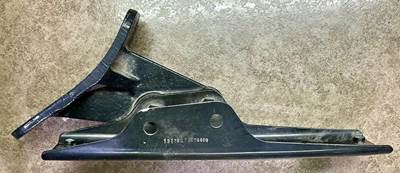 Peterbilt Exhaust Bracket & Fairing Mount 
OEM# 20-16128