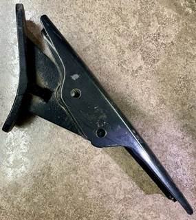 Peterbilt Exhaust and Fairing Bracket
OEM# 20-16128