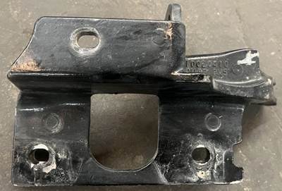 Peterbilt 579 Left Front Bumper Bracket