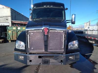 Kenworth T880 Front Bumper