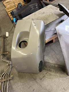 Peterbilt 579 Right Front Bumper